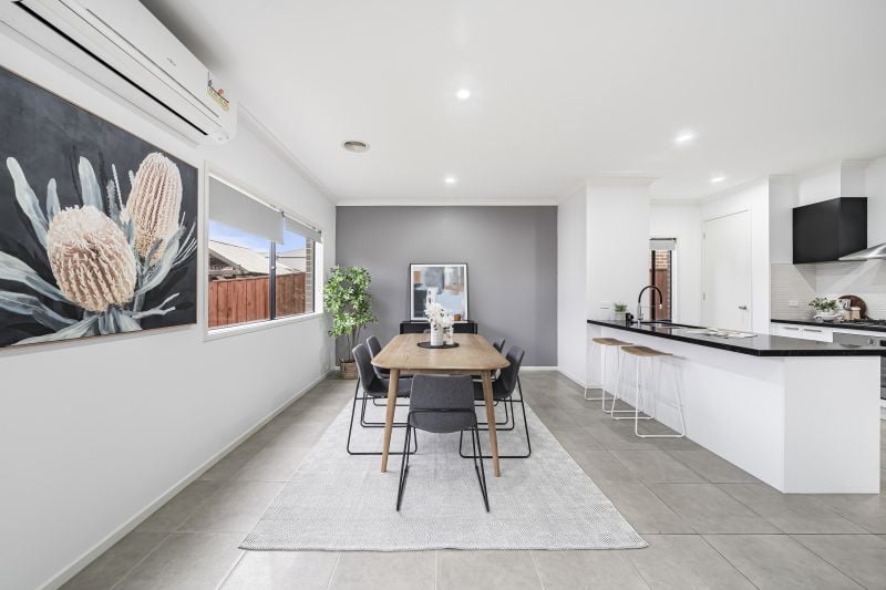 17 Loukas Drive, Wollert