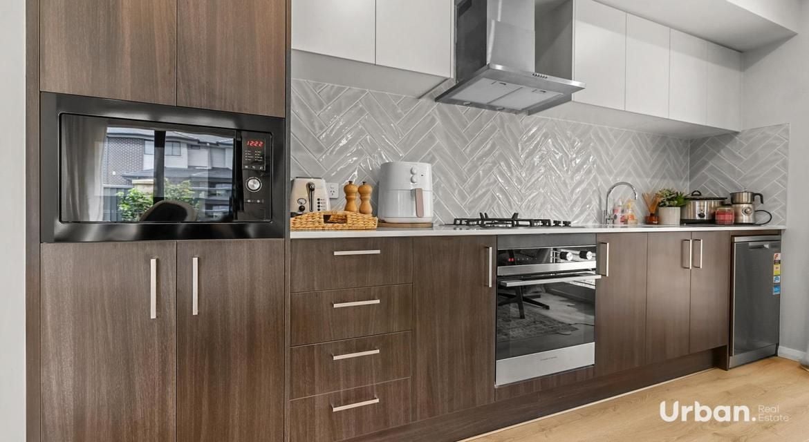 Leppington 55A & 55B Leslie Way