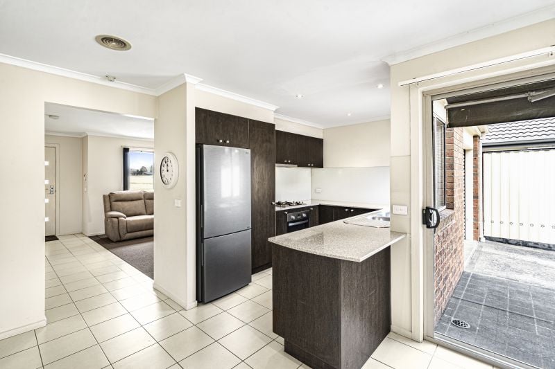 25 Anglers Drive, Epping