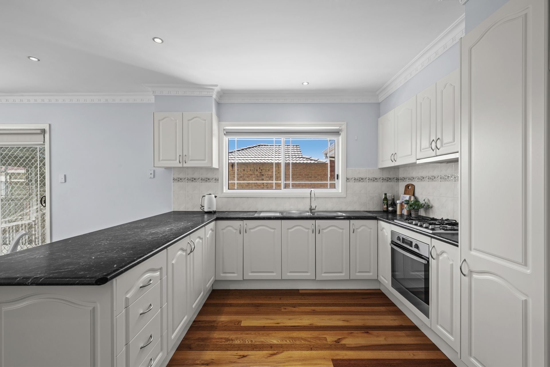 A Welcoming Home In A Quiet Lalor Court