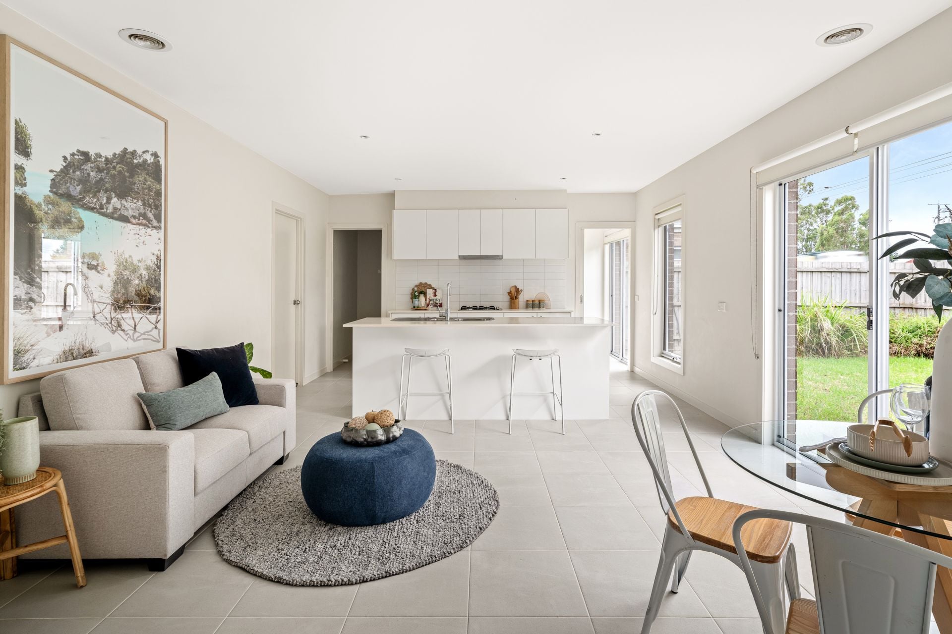 17 Sunflower Circuit, Carrum Downs VIC, Carrum Downs - Thumbnail 2