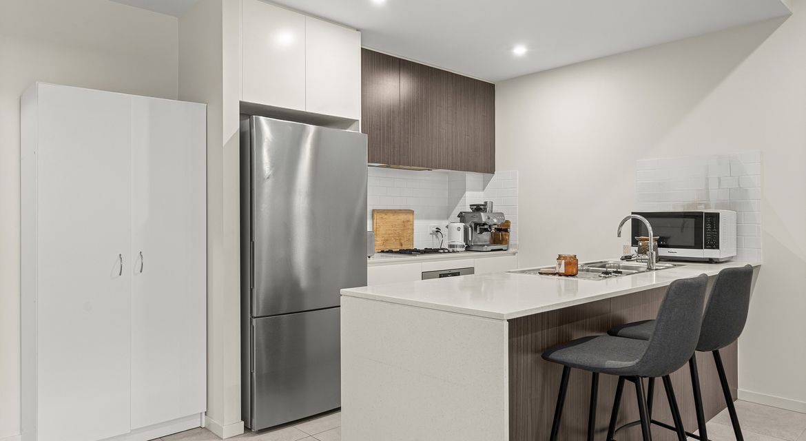 Schofields 42/6 Bingham Street