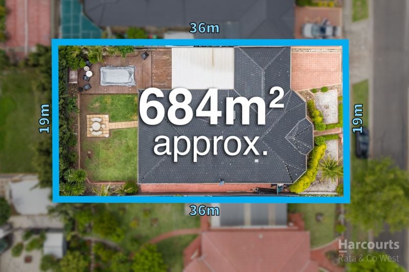 17 Carinya Boulevard, Burnside