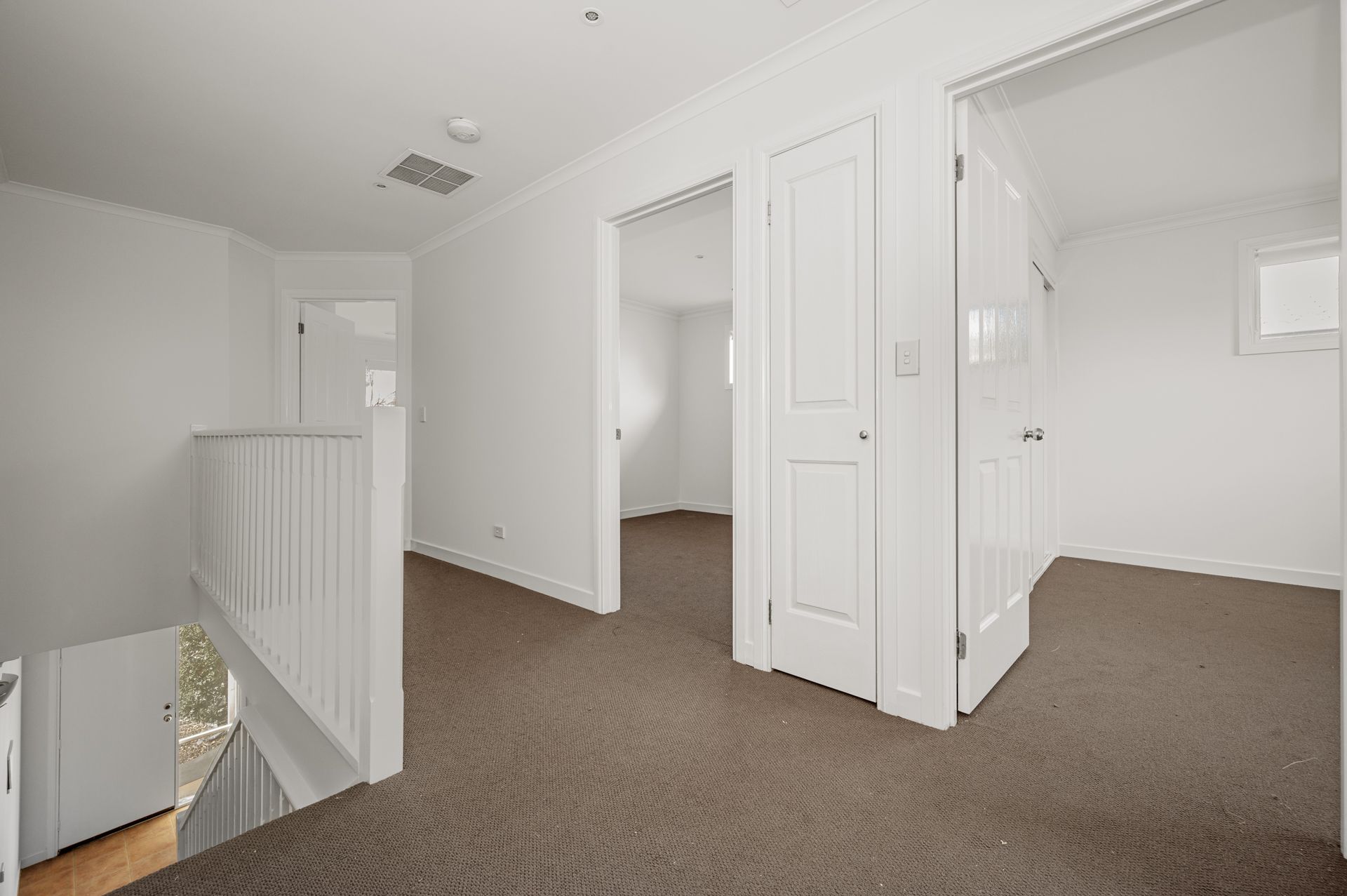 RENOVATED 3 BEDROOM TOWNHOUSE