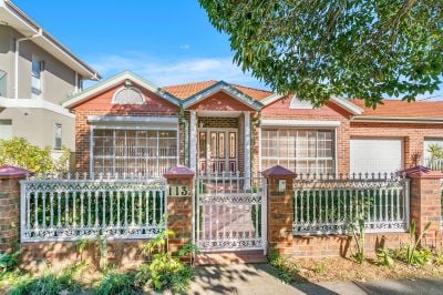 Sans Souci 113a Alice Street