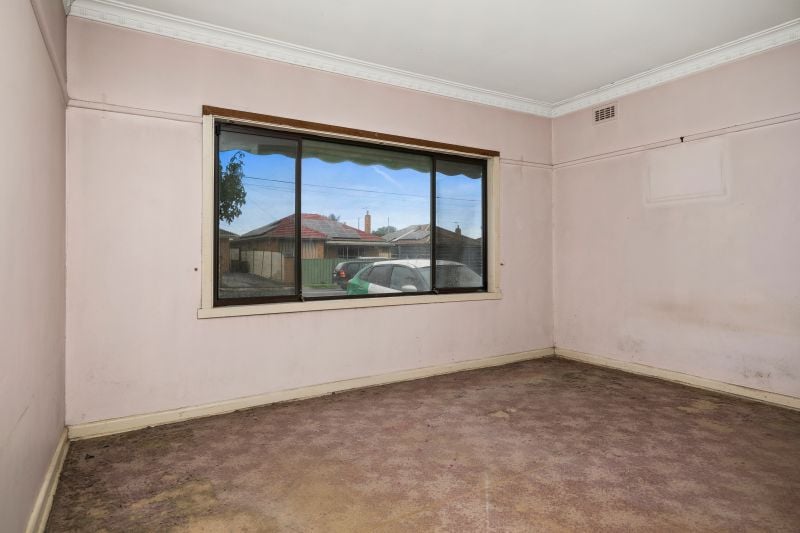 169 Cheddar Road, Reservoir