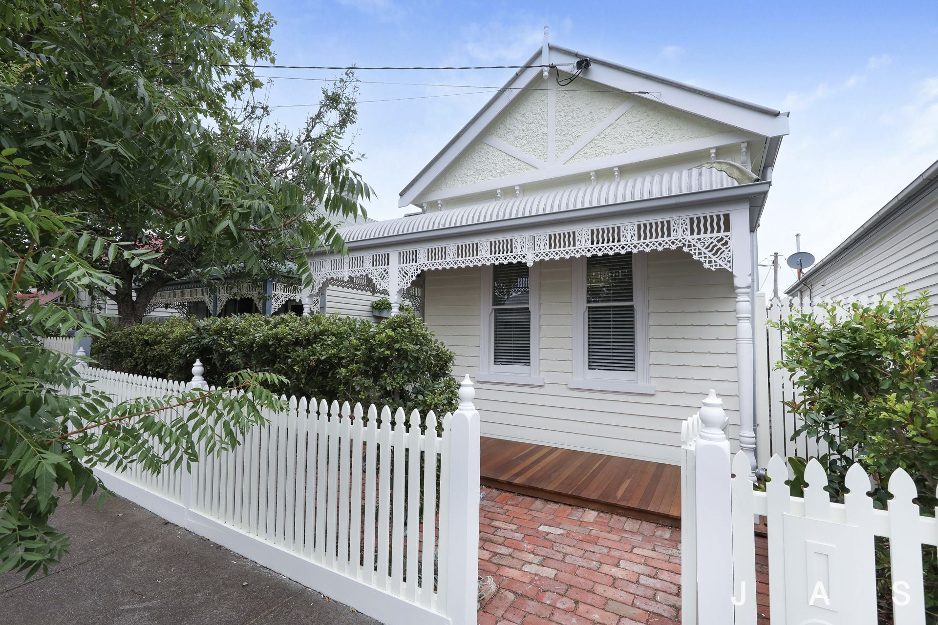 9 Browning Street Seddon VIC, Seddon - Thumbnail 2