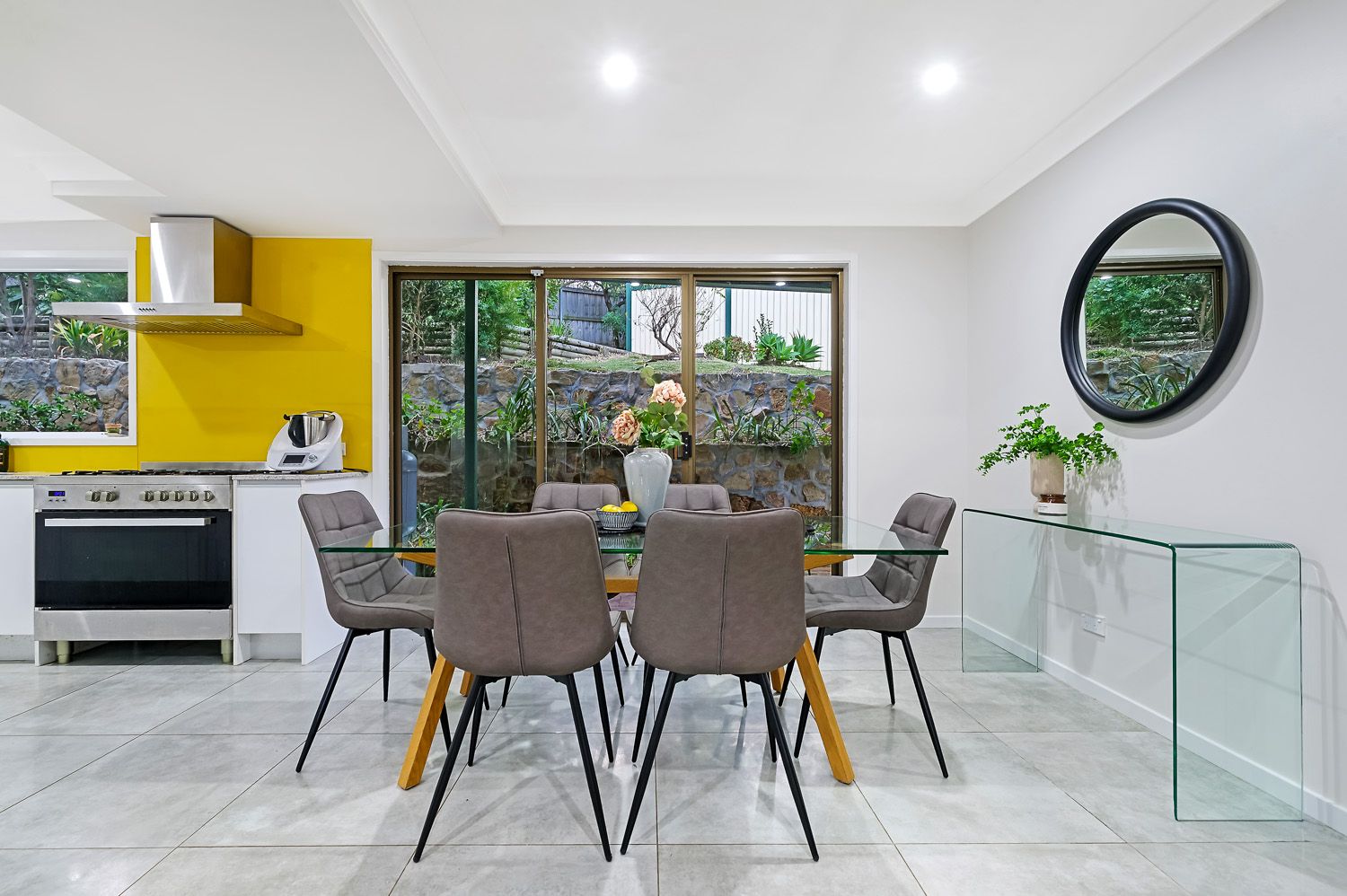 5 Howes Close, Westleigh, Westleigh - Thumbnail 4