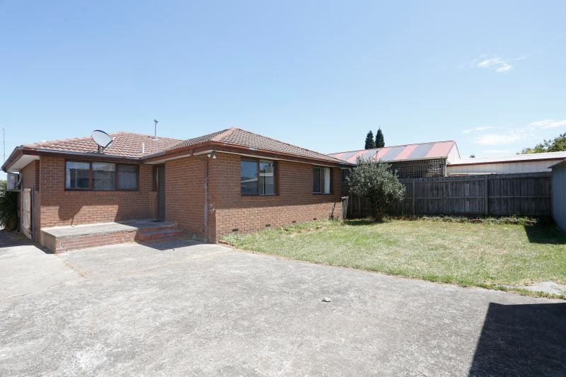 180 Victoria Drive, Thomastown