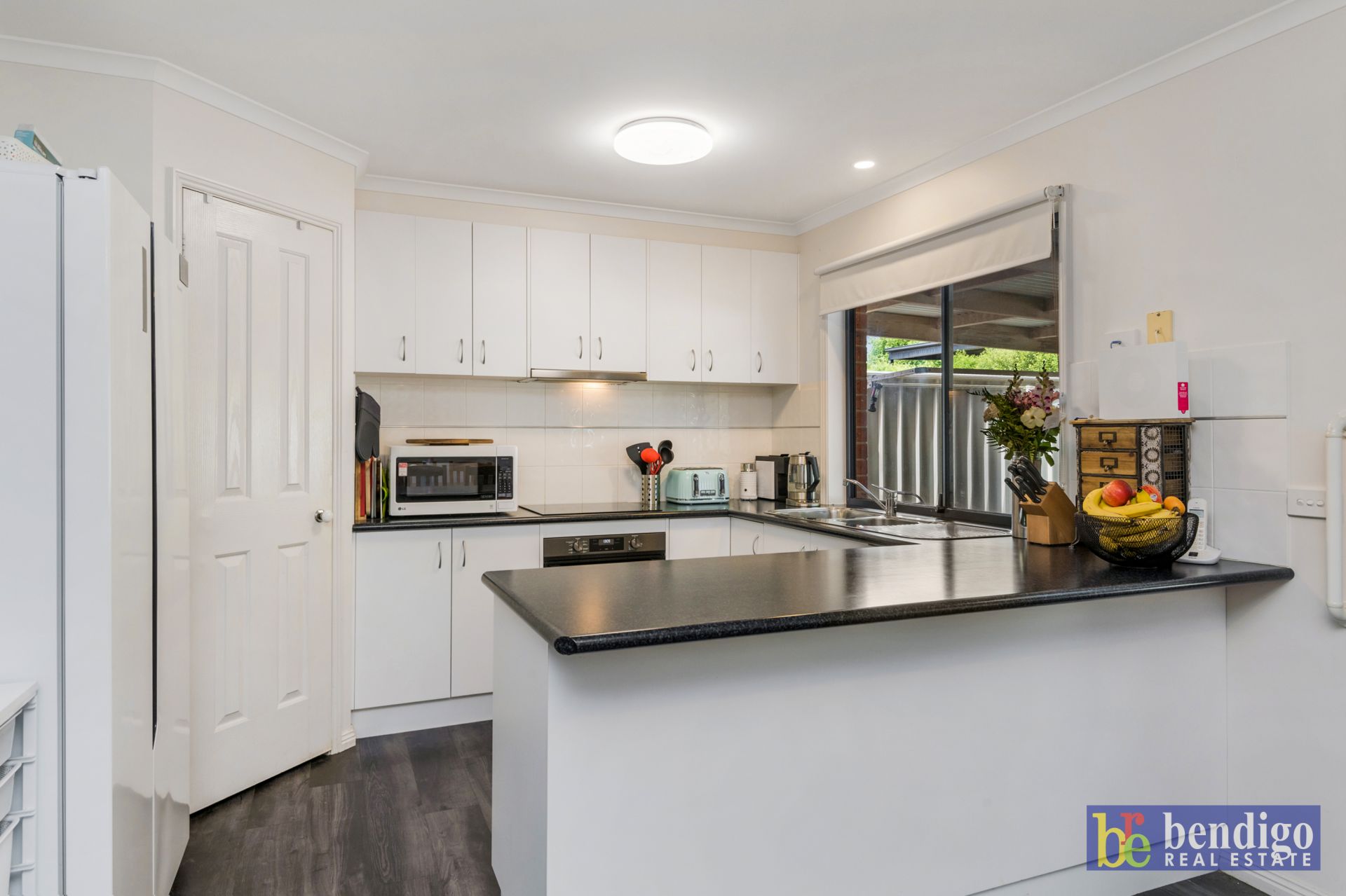 95 Queen Street Kangaroo Flat VIC, Flat - Thumbnail 3