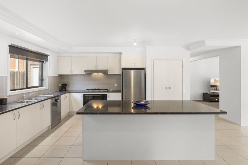1 Lapis Chase, Epping