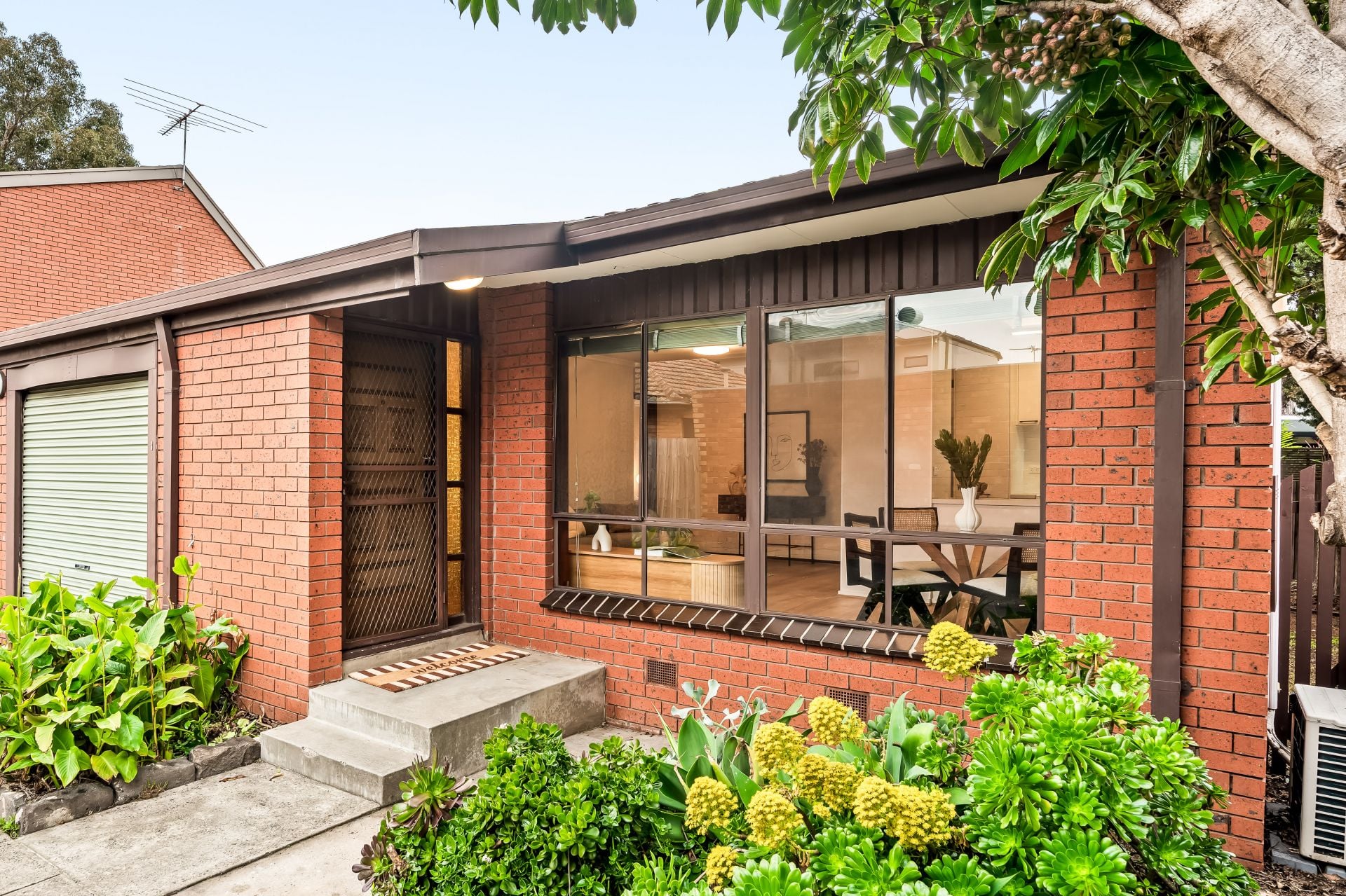 3/5 Autumn Street, Coburg - Thumbnail 2