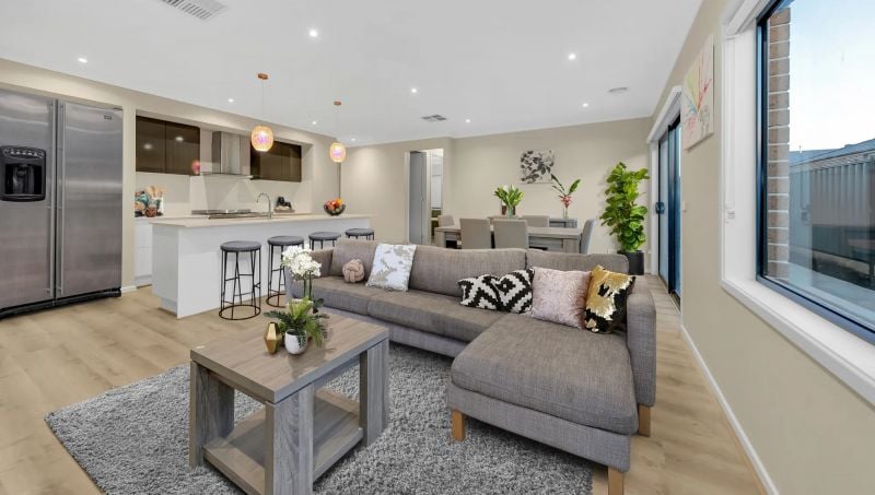 34 Kangaroo Road, Craigieburn