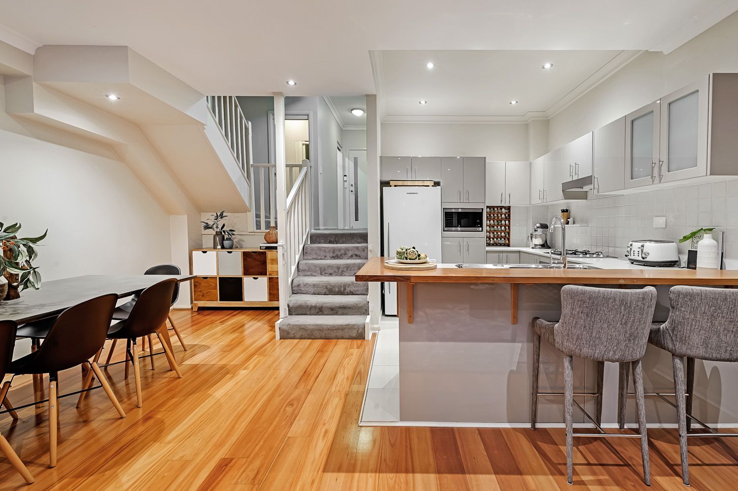 13/6-12 Nursery Street, Hornsby, Hornsby - Thumbnail 2