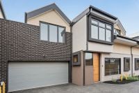 2/20 Cannes Avenue, Bonbeach VIC, Bonbeach - Image 1