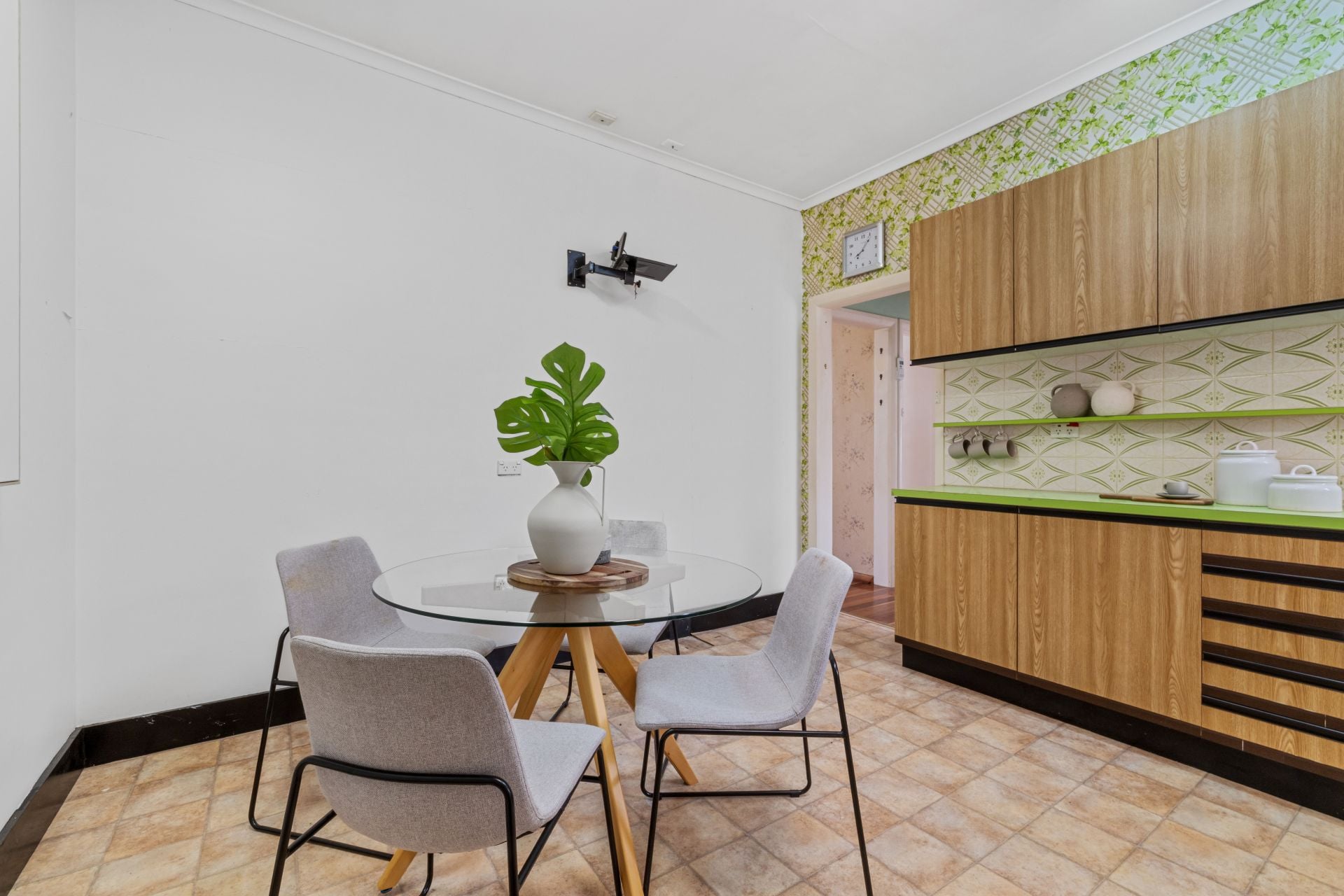 A Home Of Retro Originality