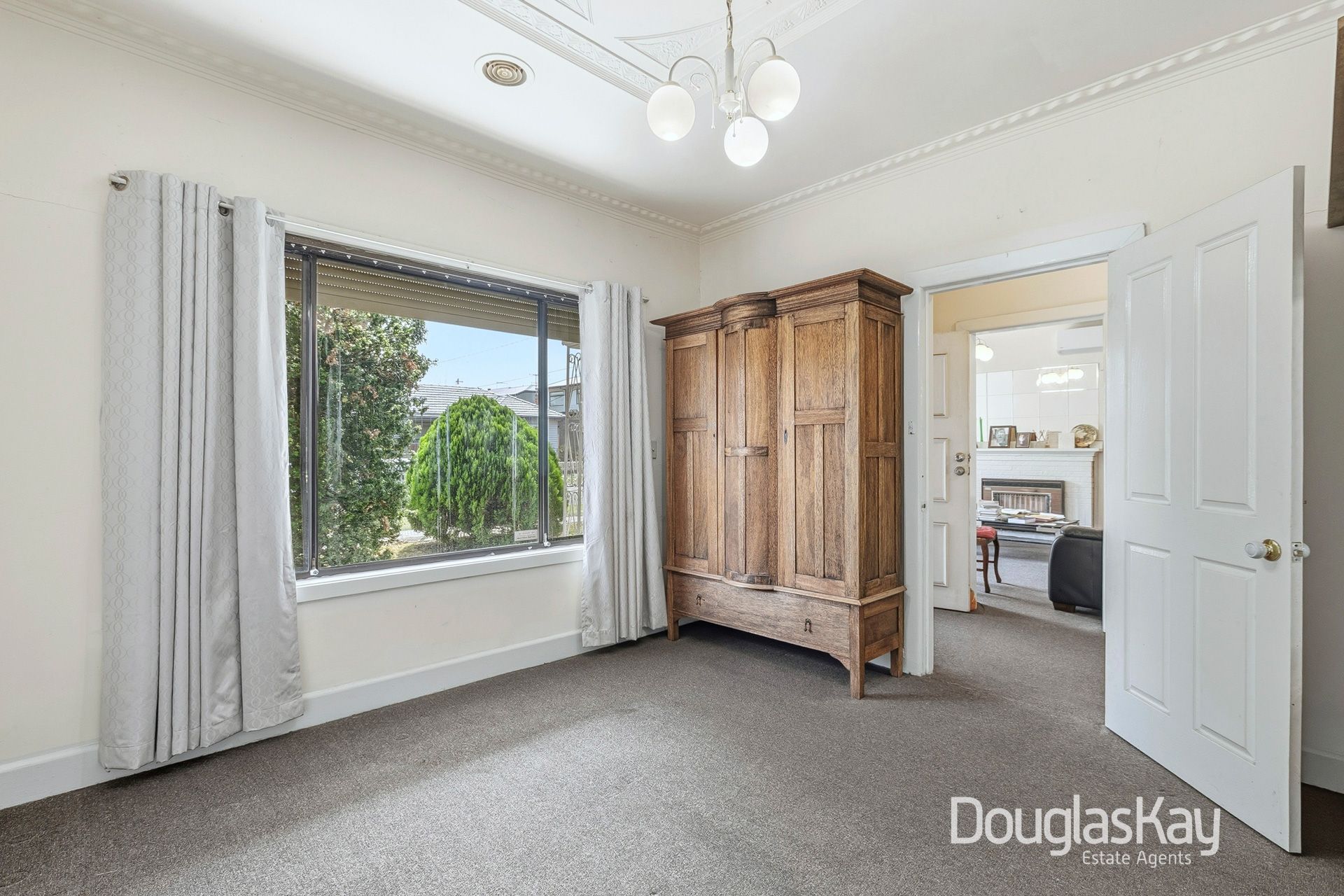 9 Ruth Street, Sunshine North VIC, Sunshine North - Thumbnail 4