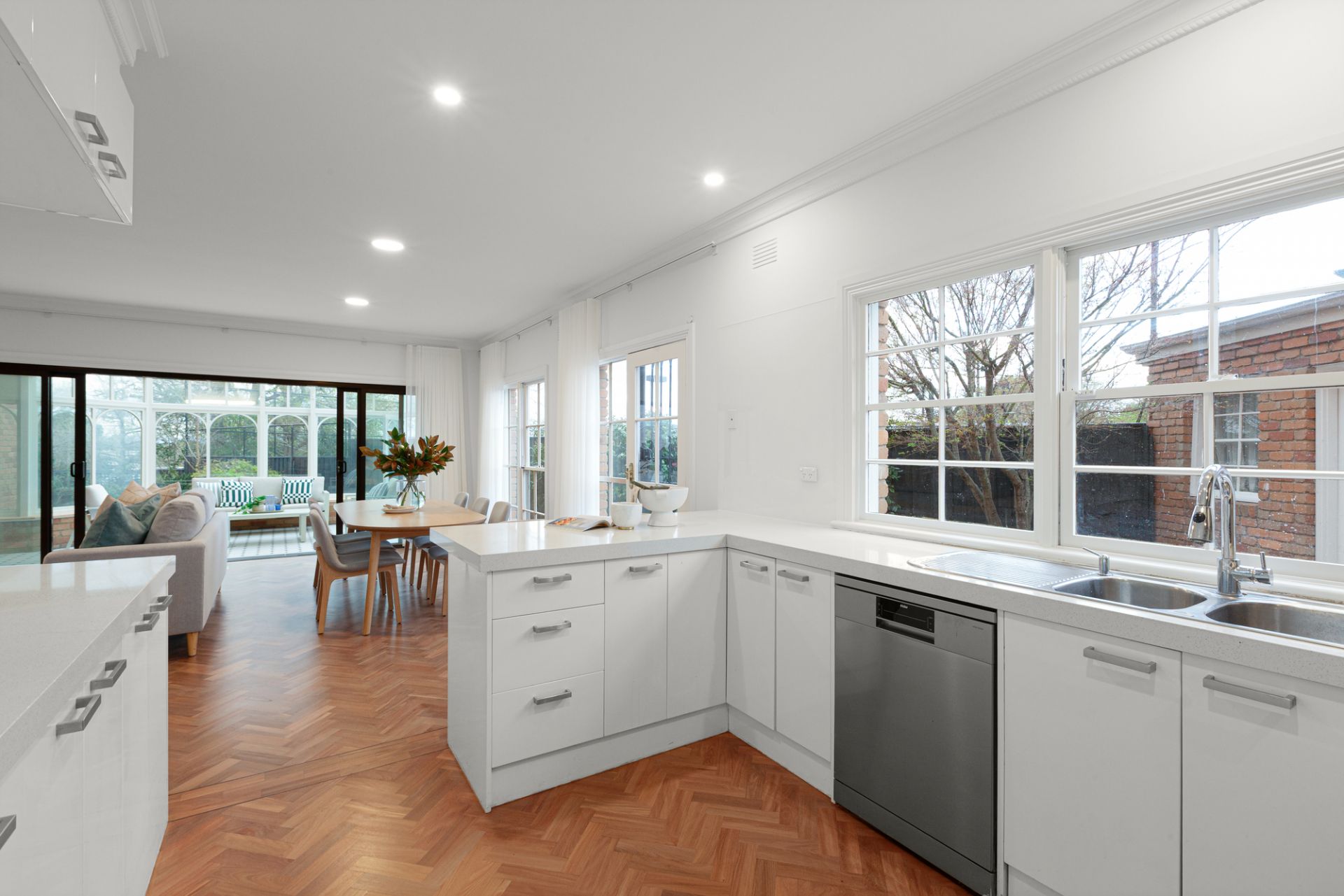 8 Ruhbank Avenue, Balwyn, Balwyn - Thumbnail 5