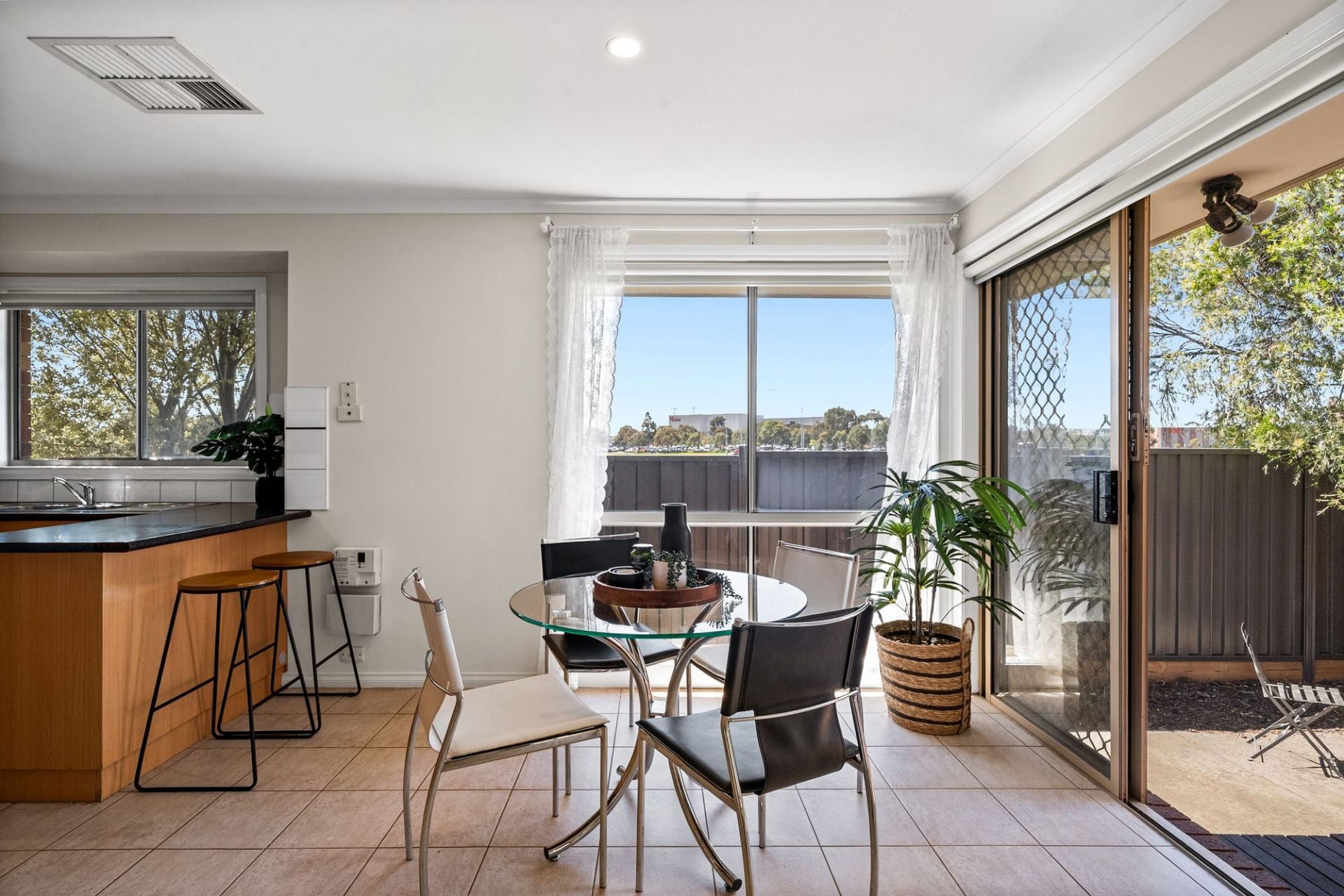 Comfortable, Low-Maintenance Living in a Convenient Location