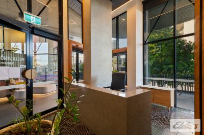 HIGH QUALITY OFFICE FITOUT IN WORLD CLASS SHOPPING CENTRE