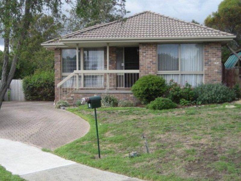 9 Fraser Close, Mill Park
