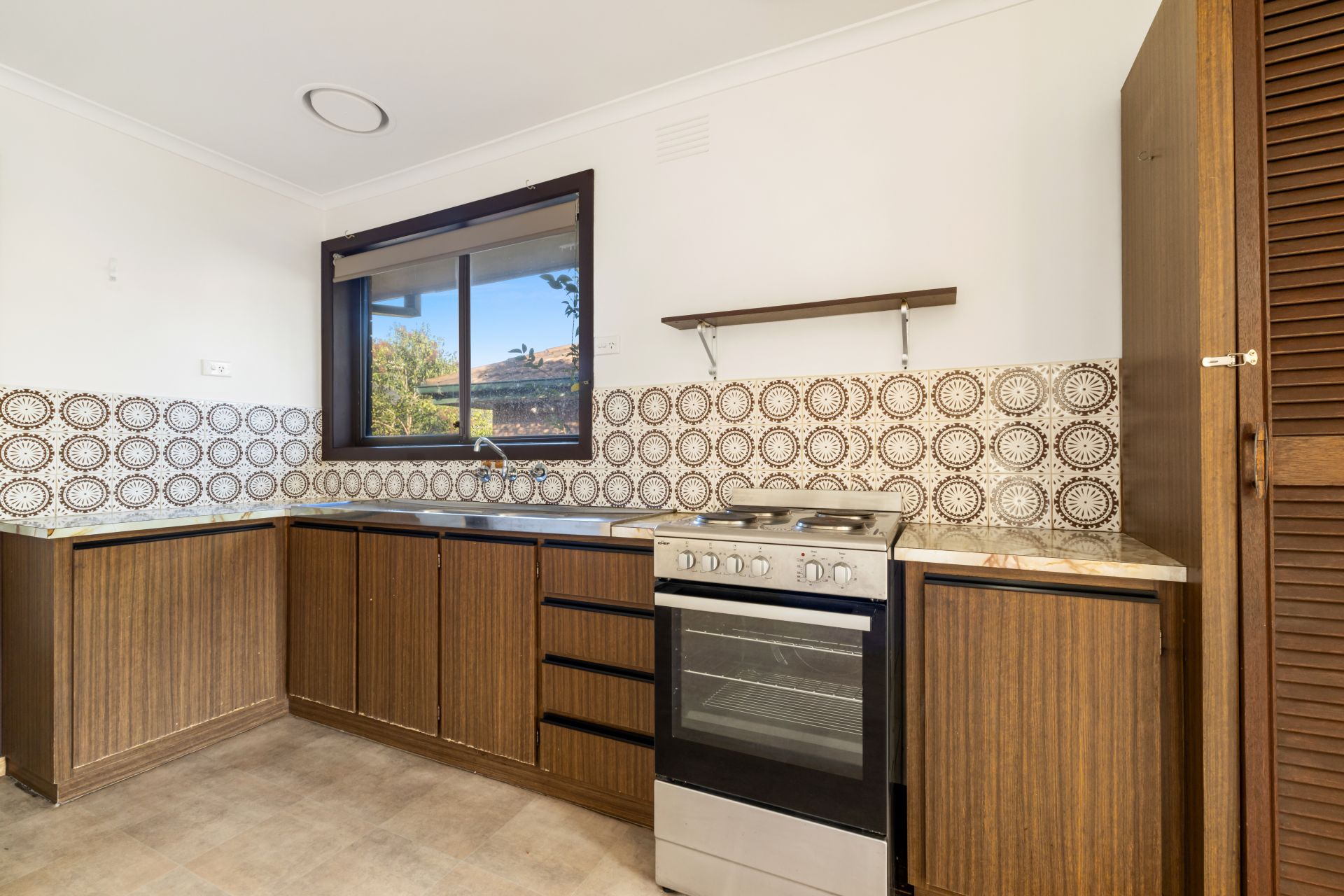 SOLD OFF-MARKET
A Delightful Hidden Gem