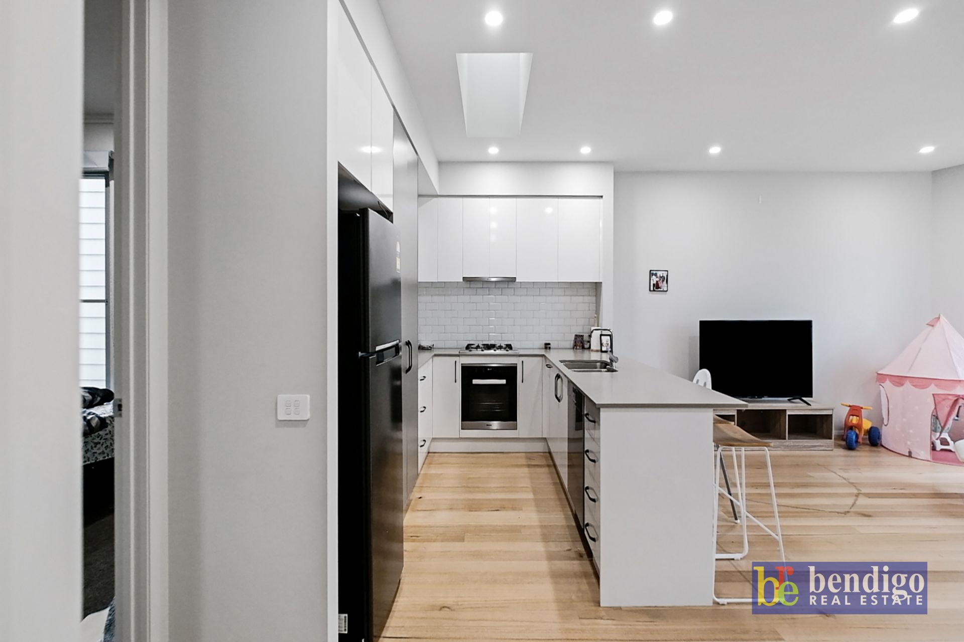 34B Havlin Street West Bendigo VIC, Bendigo - Thumbnail 2
