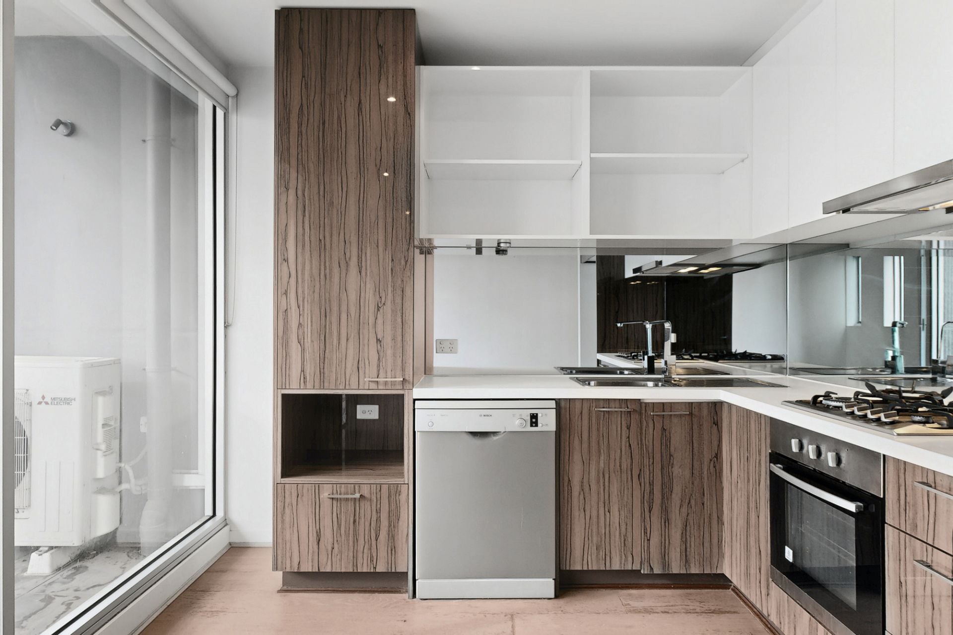 508/20 Garden Street, South Yarra - Thumbnail 6