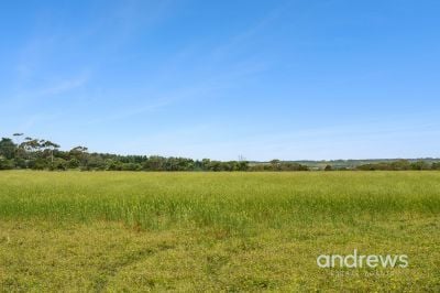 75 Russells Road, Mount Duneed
 
 
 $6,200,000 - $6,800,000, Mount Duneed $ - Thumbnail 3