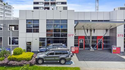 FULLY FURNISHED FIRST FLOOR OFFICE ON MONTAGUE RD!
