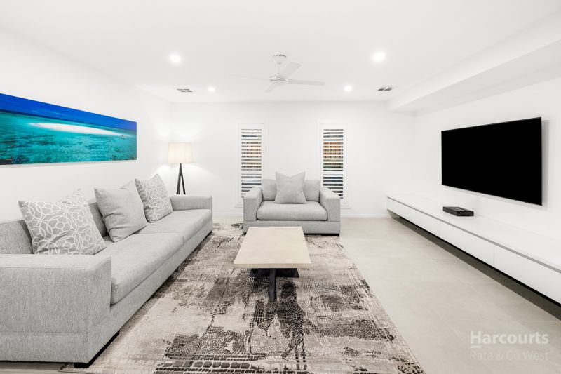 24 Stricta Circuit, Fraser Rise