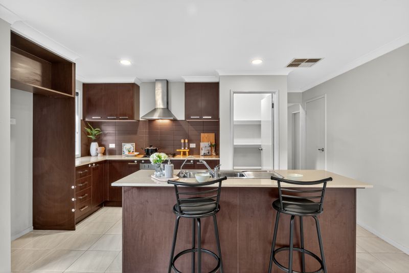 12 Wistow Chase, Wollert