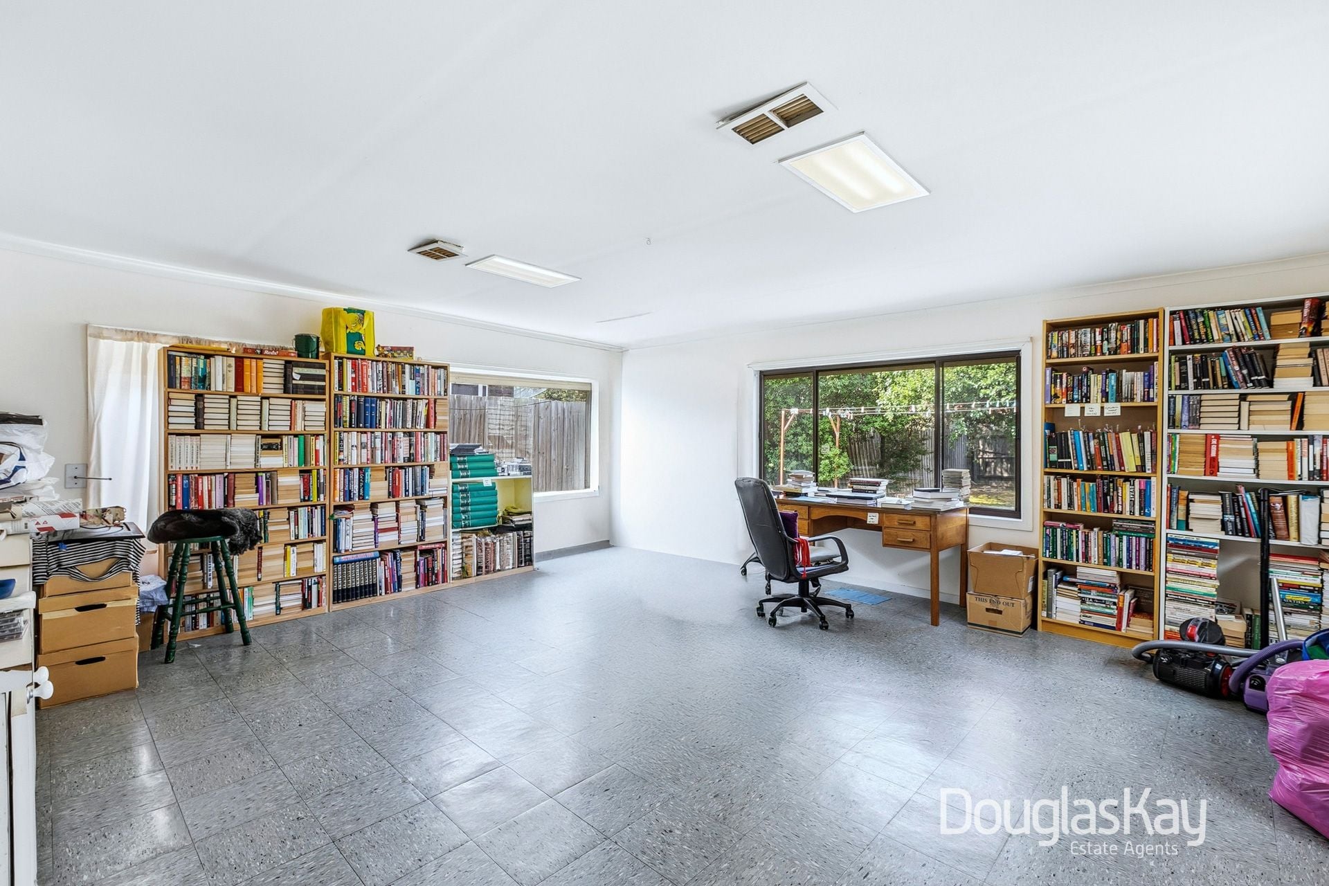 9 Ruth Street, Sunshine North VIC, Sunshine North - Thumbnail 6