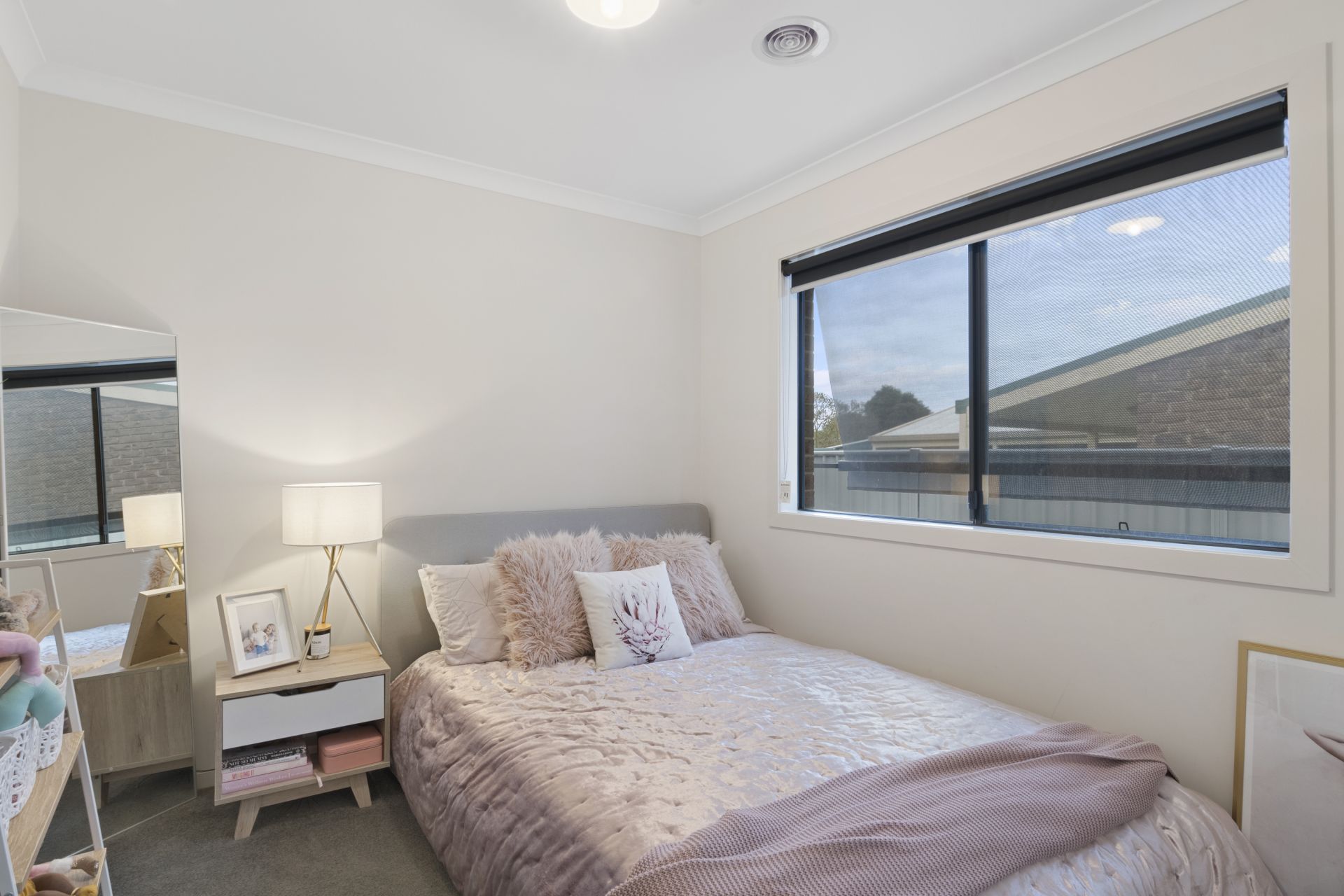 2 Rothschild Close Epsom VIC, Epsom - Thumbnail 8