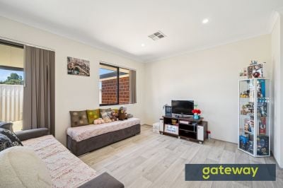 40 Becker Loop, Mandogalup