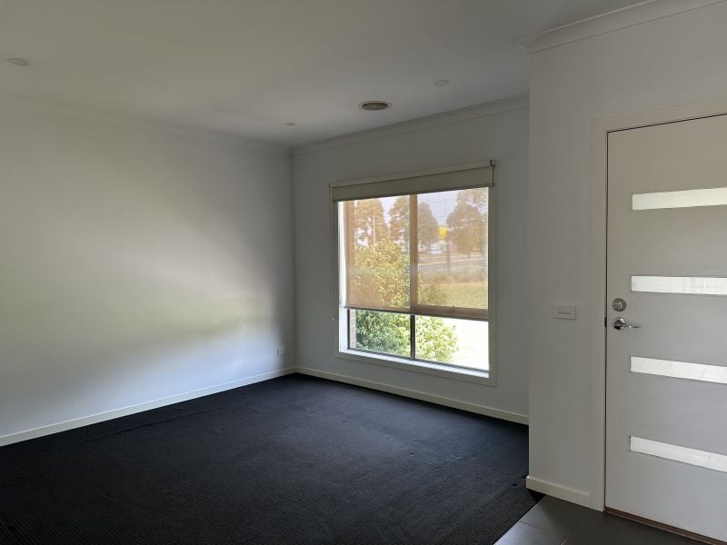 22 Lehmann Walk, Epping