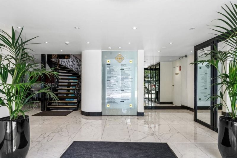 120/89 High Street, Kew