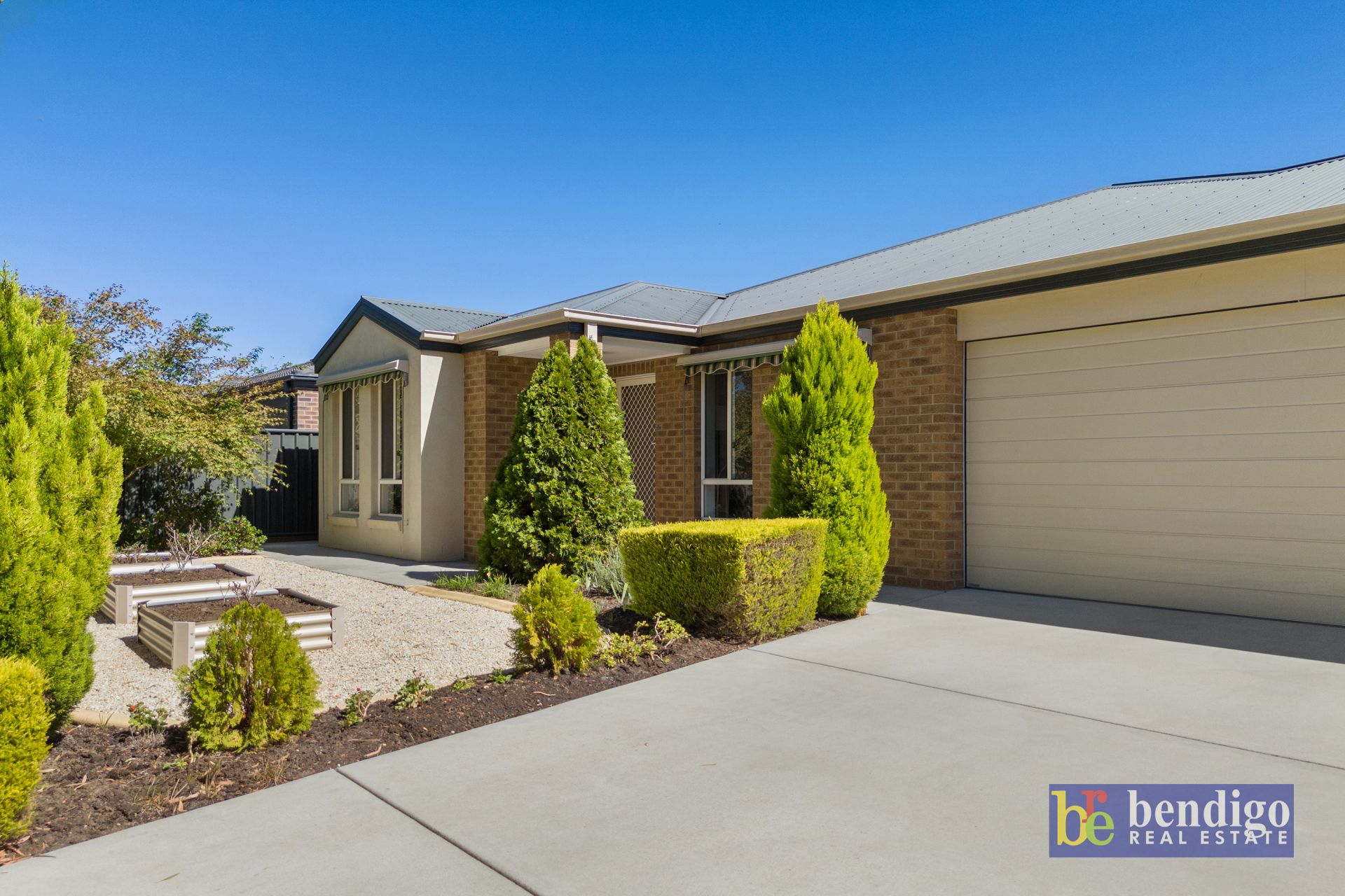 47 Greenfield Drive Epsom VIC, Epsom - Thumbnail 2