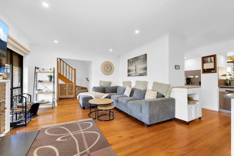 7 Courtnay Place, Epping