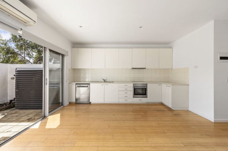 22 Silverash Drive, Bundoora