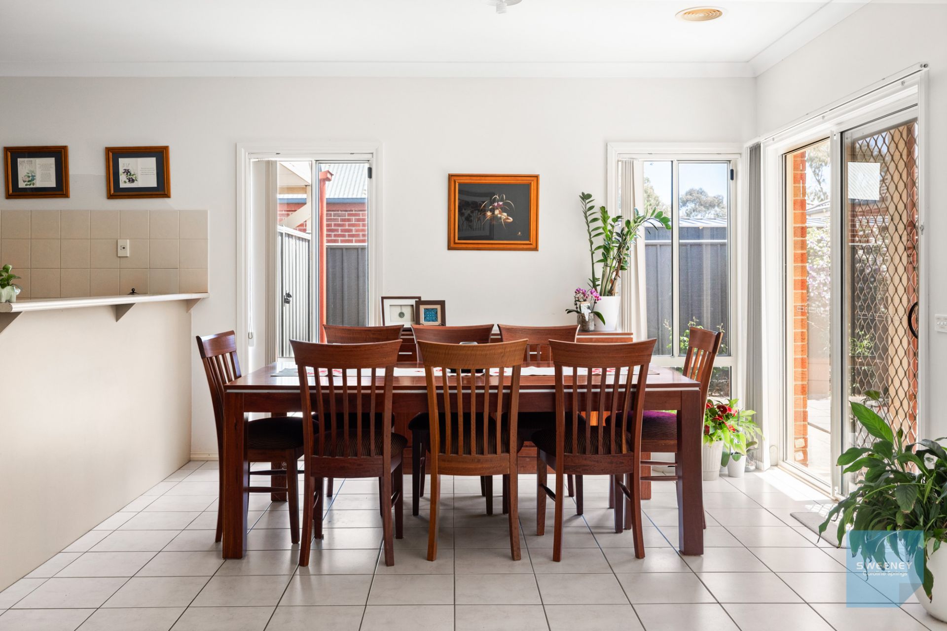 22 Scarvell Crescent, Caroline Springs - Thumbnail 7