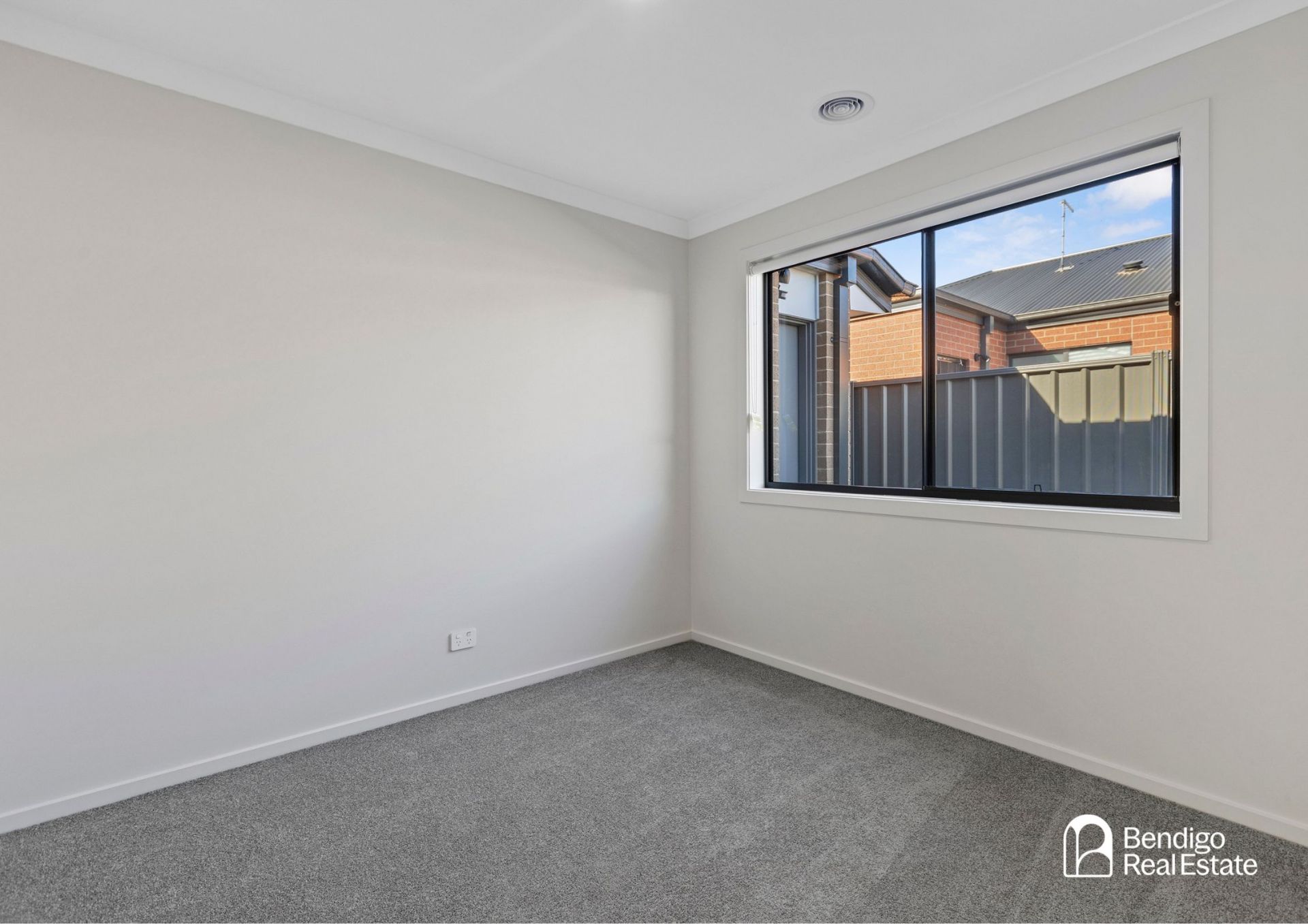 2 Whitelock Drive Huntly VIC, Huntly - Thumbnail 8