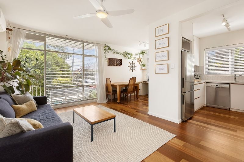 Sunlit Coastal Retreat in Boutique Block of Six