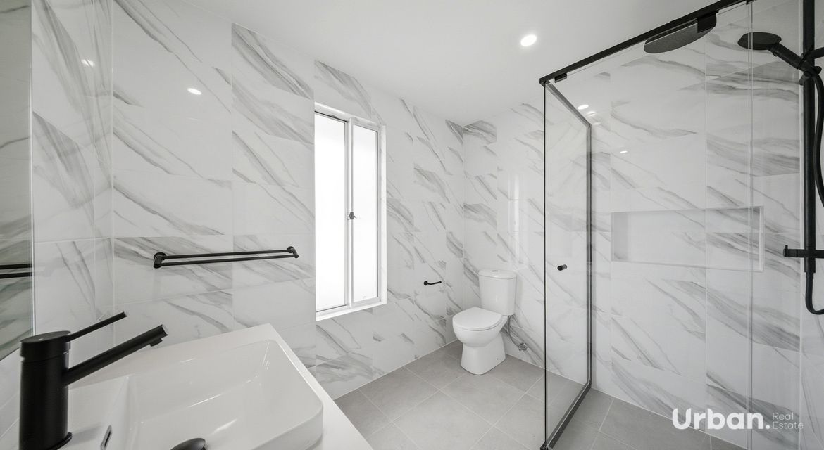 Lochinvar 16 Hewitt Road