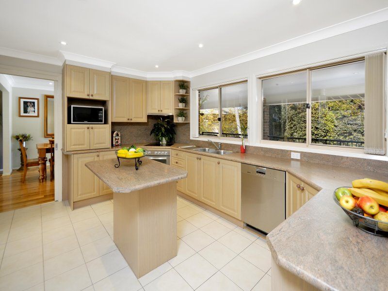 100 Telopea Avenue, CARINGBAH, Caringbah - Thumbnail 8