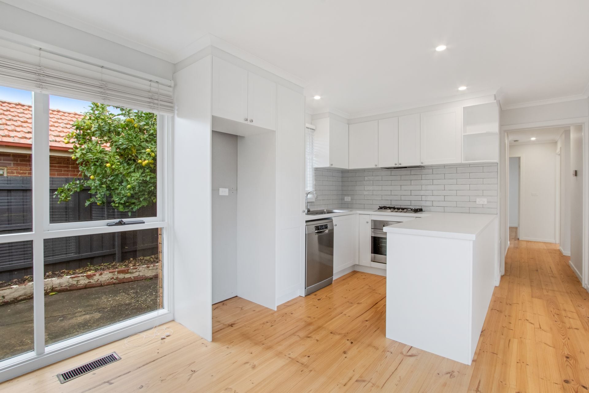 Stunning unit in premium locale