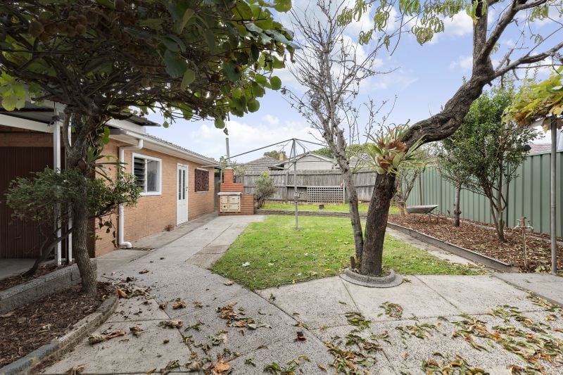 332 Rossmoyne Street, Thornbury