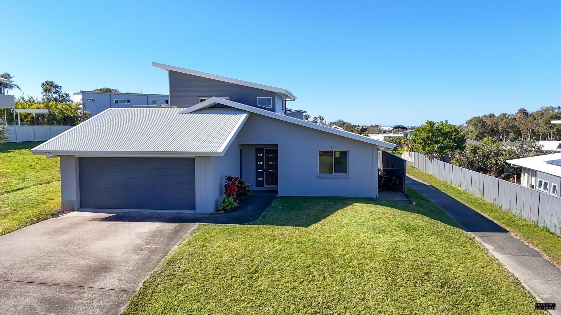 8 Lomandra Court CORINDI BEACH NSW