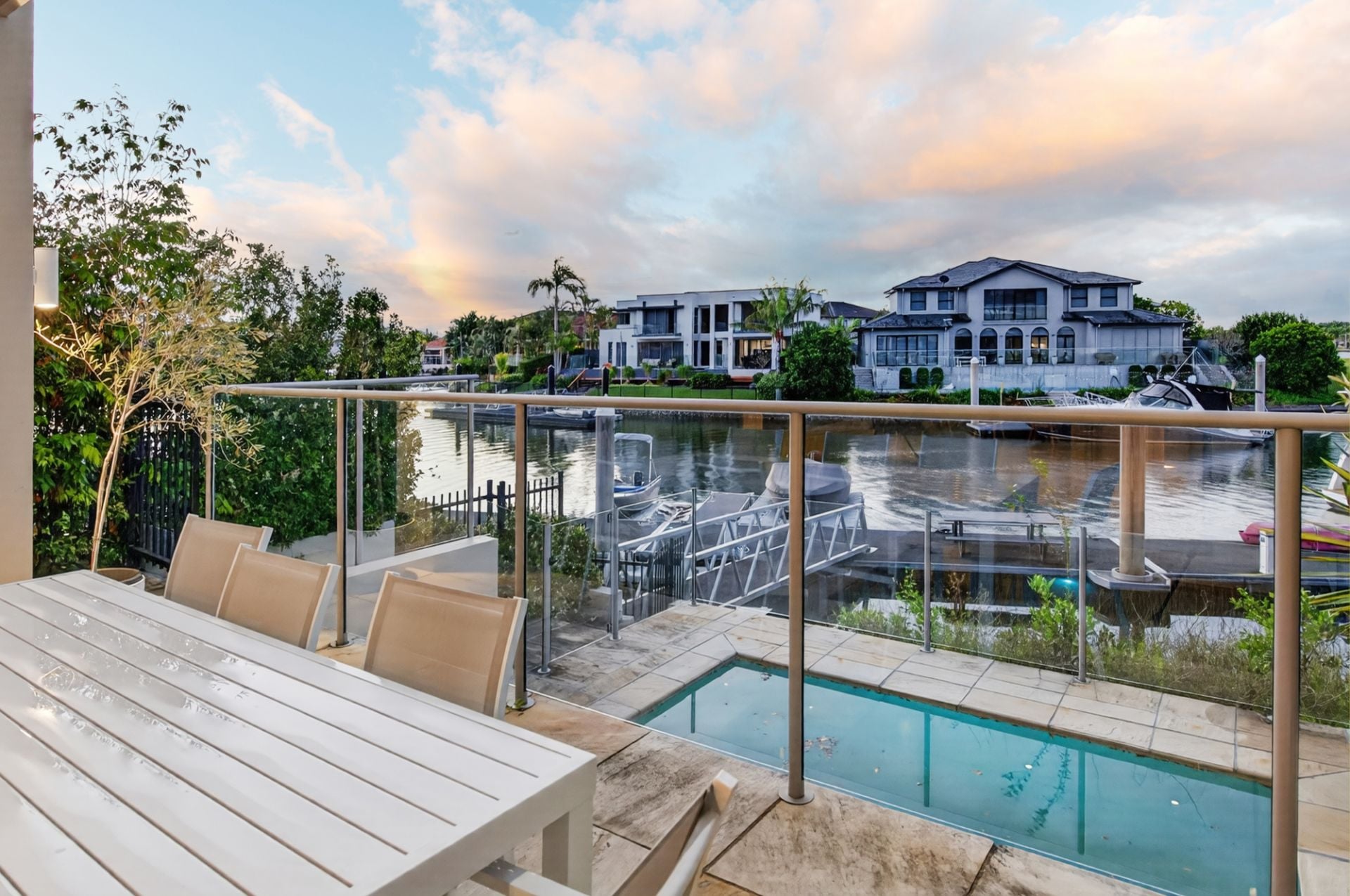 2243 Glengallon Way, Hope Island QLD 4212, Hope Island - Thumbnail 8