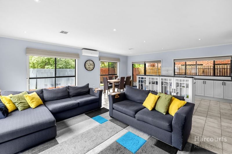 3 Edinburgh Lane, Caroline Springs